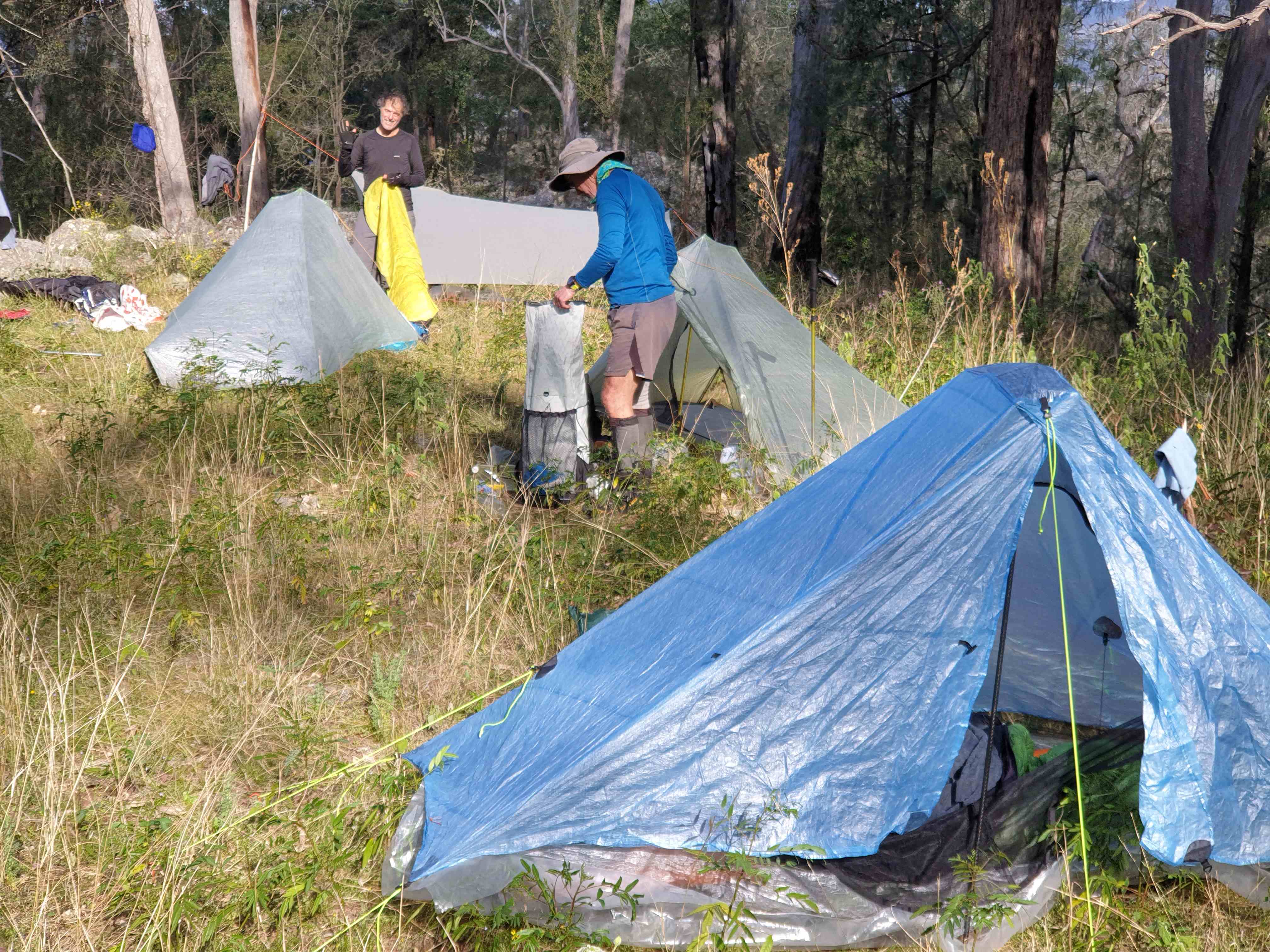 A comfortable camp on the ascent spur to Black Springs Top