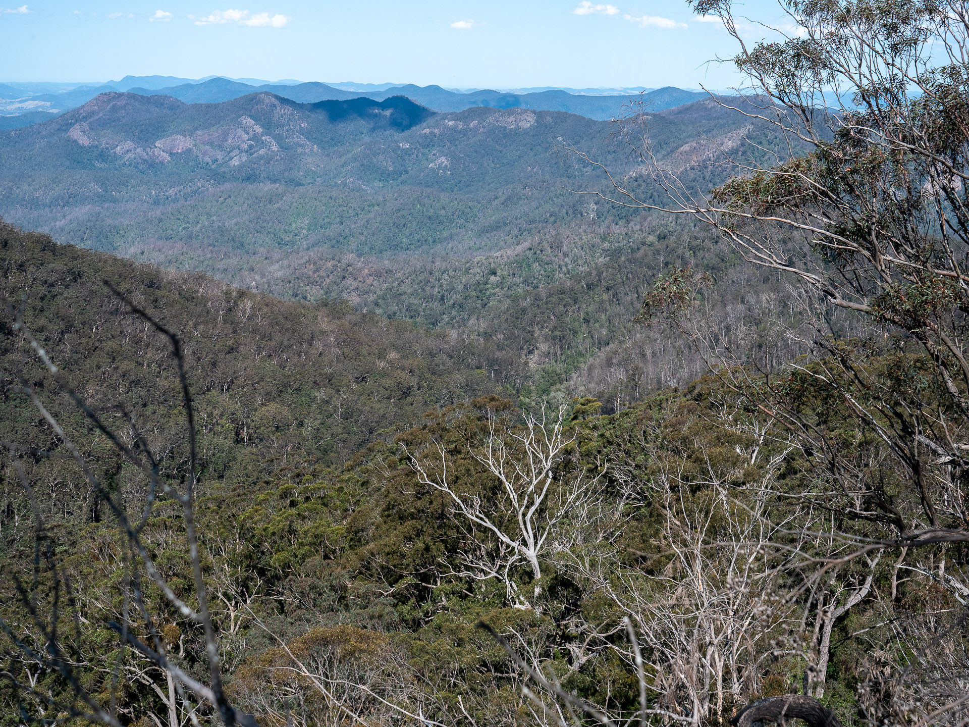 The north-east view from Woko ridge (image G. Luscombe)